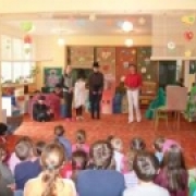 DIVADELNÉ PREDSTAVENIE V  MATERSKEJ ŠKOLE